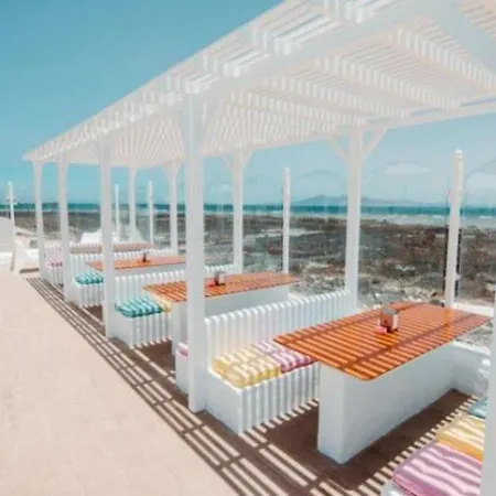 מלון Punta Elena 5*